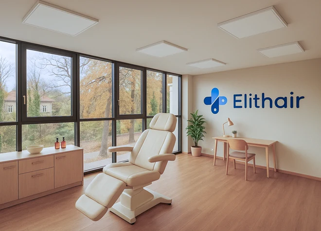 Innenansicht der modernen Elithair Praxis in Leipzig – zentral im medizinischen Zentrum der Stadt gelegen